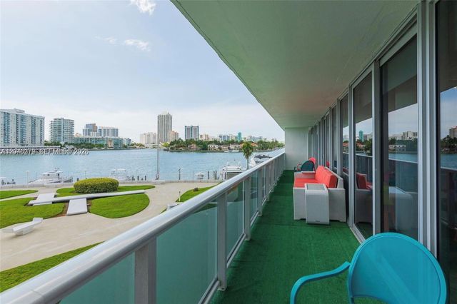 900 Bay Dr 224, Miami Beach, FL 33141