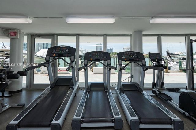 900 Bay Dr 224, Miami Beach, FL 33141