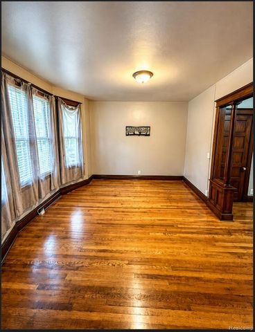 4427 Helen Street, Detroit, MI 48207