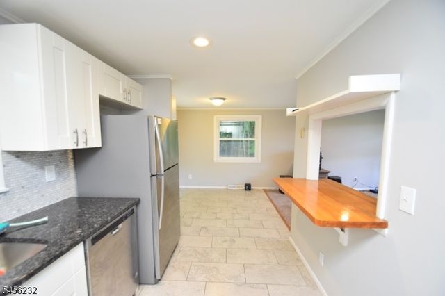 131 Munsonhurst Rd, Franklin Boro, NJ 07416