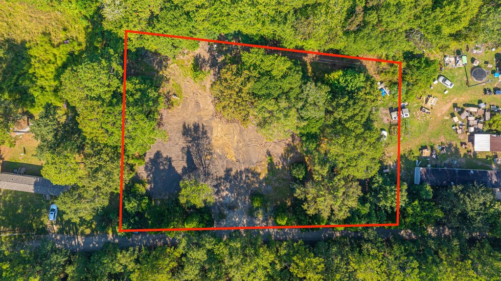 128 Sandridge Lane, Cordesville, SC 29434