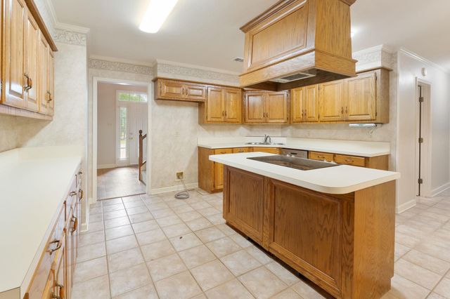 16 Blue Mountain Drive, Maumelle, AR 72113