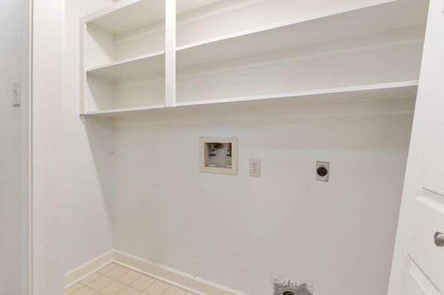 16 Blue Mountain Drive, Maumelle, AR 72113