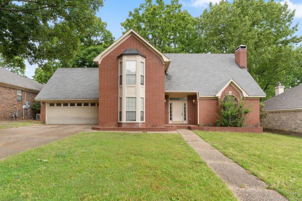 16 Blue Mountain Drive, Maumelle, AR 72113