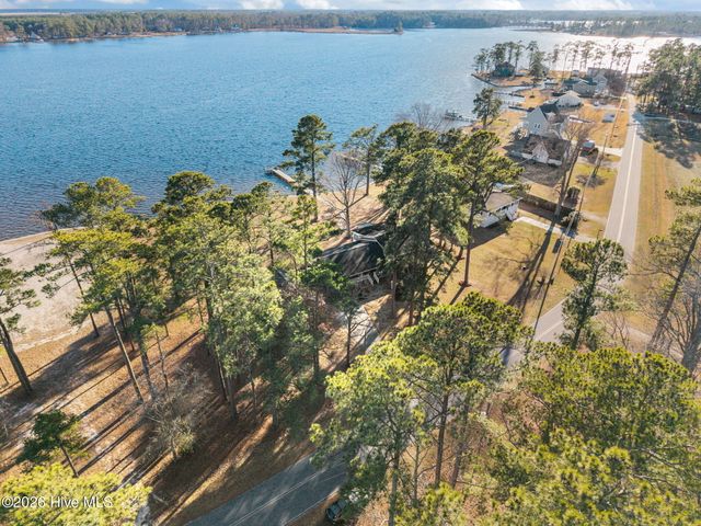 651 Smith Shore Road, Belhaven, NC 27810