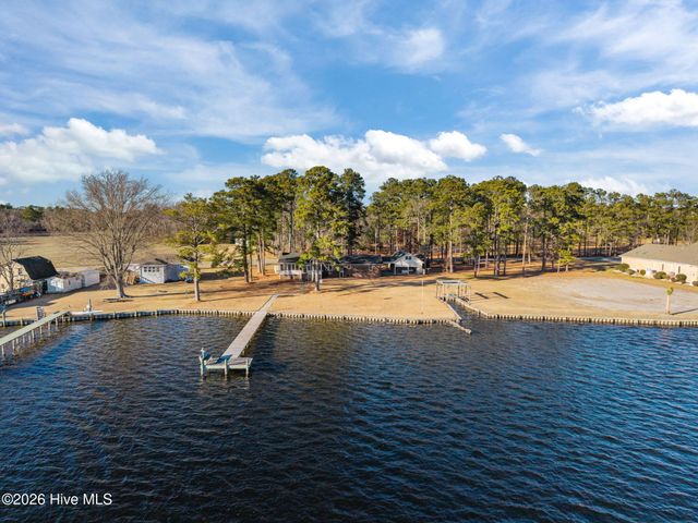 651 Smith Shore Road, Belhaven, NC 27810