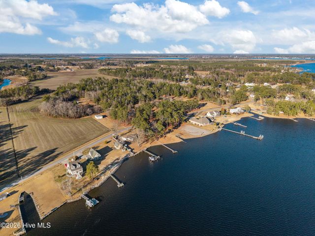 651 Smith Shore Road, Belhaven, NC 27810