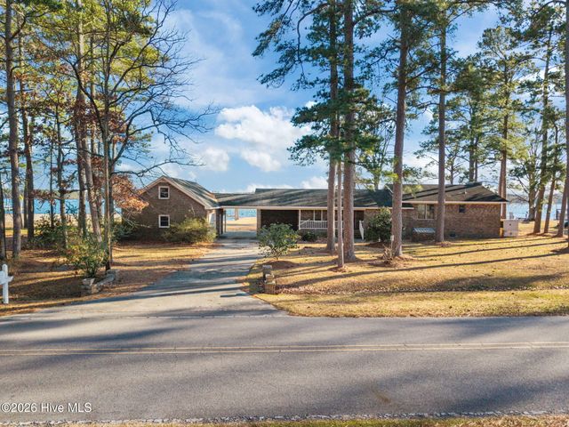 651 Smith Shore Road, Belhaven, NC 27810