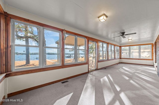 651 Smith Shore Road, Belhaven, NC 27810