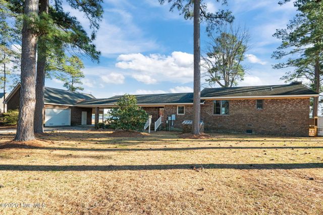 651 Smith Shore Road, Belhaven, NC 27810