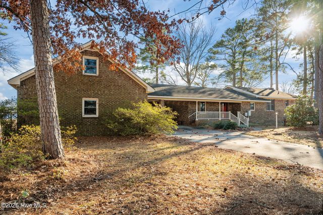 651 Smith Shore Road, Belhaven, NC 27810