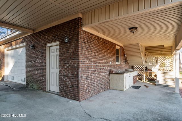 651 Smith Shore Road, Belhaven, NC 27810