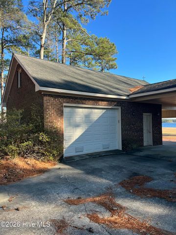 651 Smith Shore Road, Belhaven, NC 27810