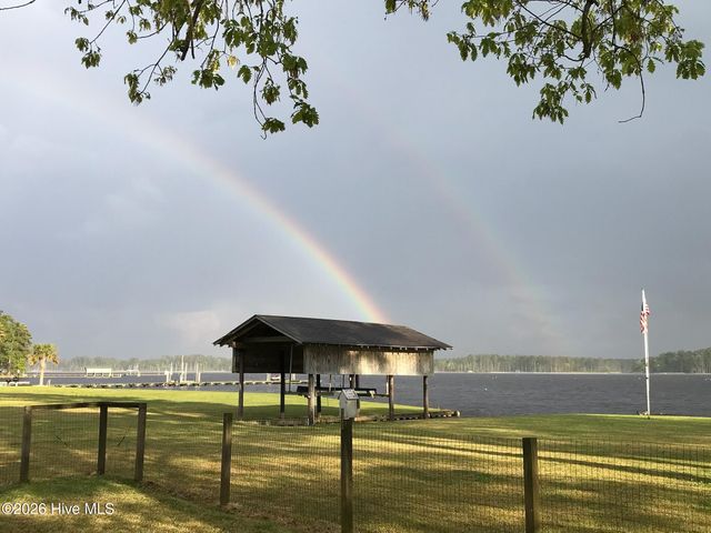 651 Smith Shore Road, Belhaven, NC 27810