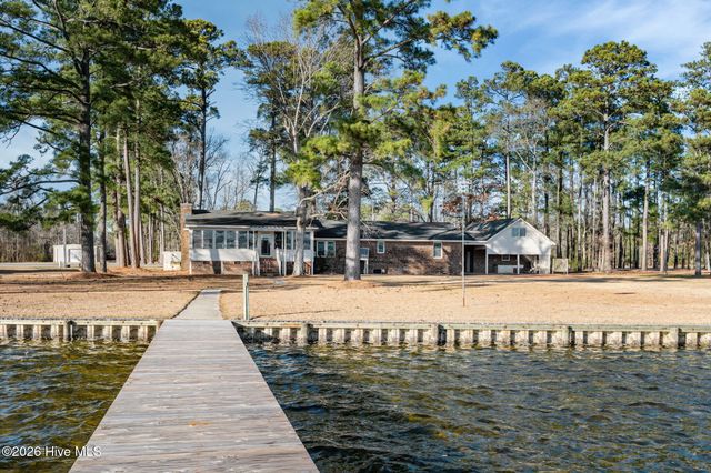 651 Smith Shore Road, Belhaven, NC 27810