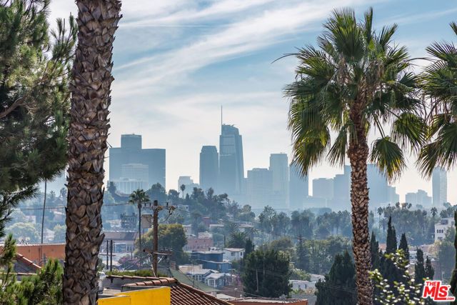 1912 W Liberty Street, Los Angeles, CA 90026