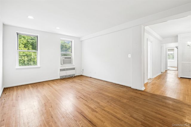 247 Parkview Avenue 3P, Bronxville, NY 10708