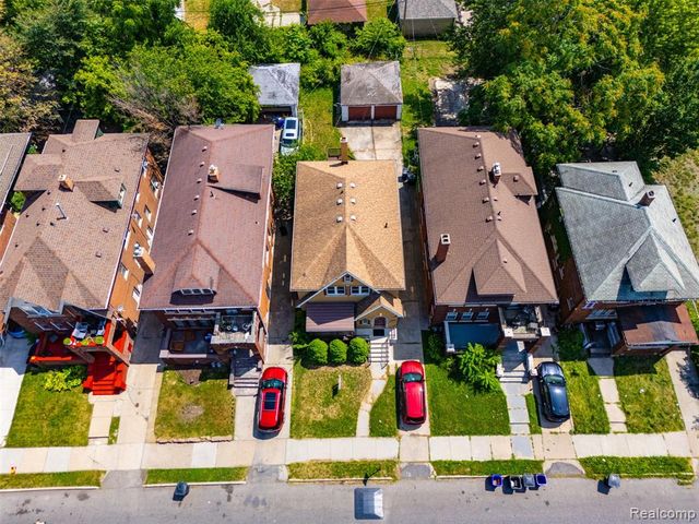 16554 Fairfield Street, Detroit, MI 48221