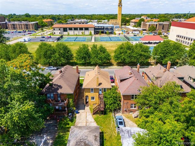 16554 Fairfield Street, Detroit, MI 48221