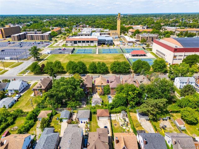 16554 Fairfield Street, Detroit, MI 48221