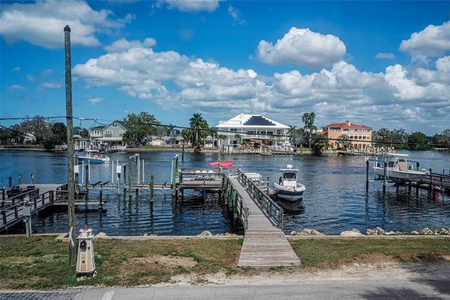 5038 SUNSET BOULEVARD, Port Richey, FL 34668