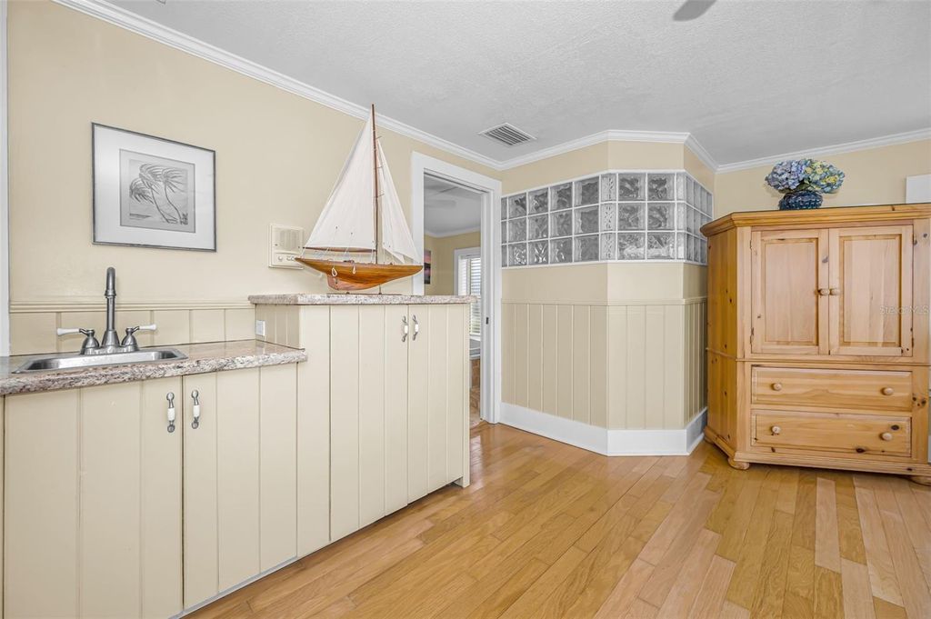 Image 64 of property listing at 5038 SUNSET BOULEVARD, Port Richey, FL 34668