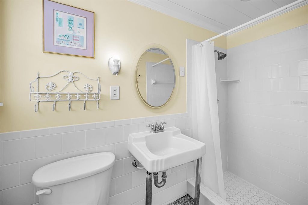 Image 72 of property listing at 5038 SUNSET BOULEVARD, Port Richey, FL 34668