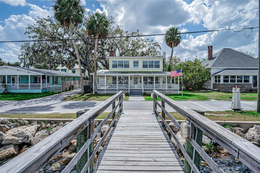 Image 96 of property listing at 5038 SUNSET BOULEVARD, Port Richey, FL 34668