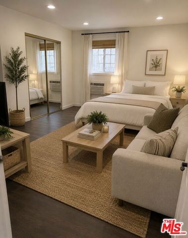 133 S Crescent Drive 5, Beverly Hills, CA 90212