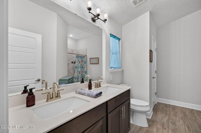 3145 LAUREL SPRINGS Drive, Green Cove Springs, FL 32043