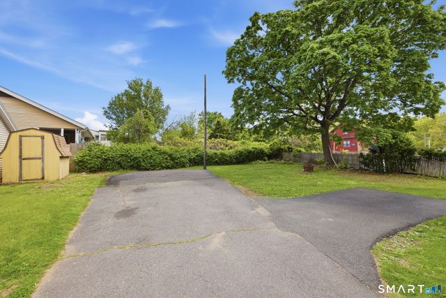 9-11 Griswold Street, Manchester, CT 06040