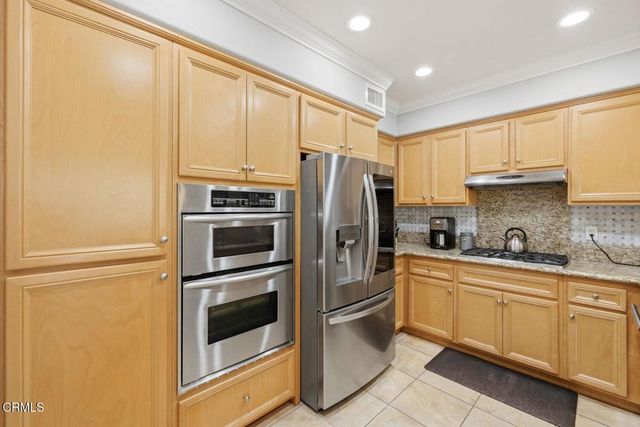 4268 Tradewinds Drive, Oxnard, CA 93035