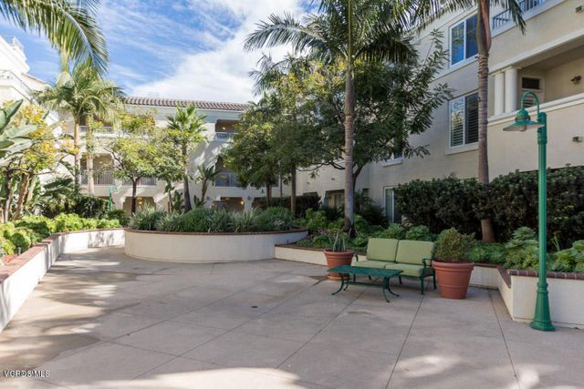 4268 Tradewinds Drive, Oxnard, CA 93035