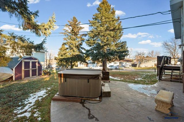 1414 W JACKSON BLVD, Spearfish, SD 57783