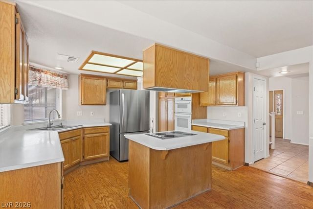 529 Ampere Lane, Las Vegas, NV 89145