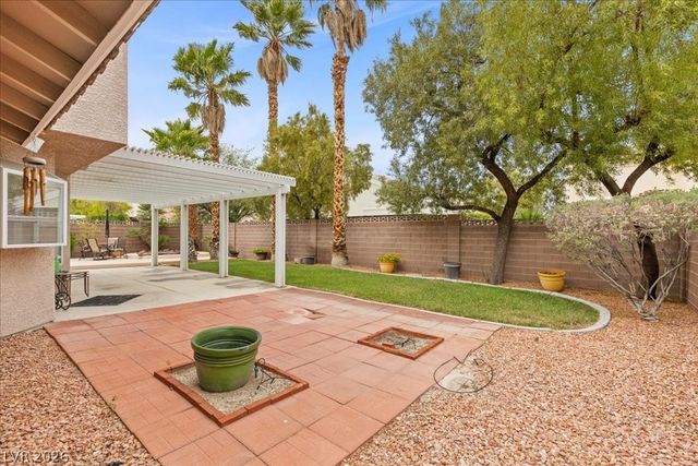 529 Ampere Lane, Las Vegas, NV 89145