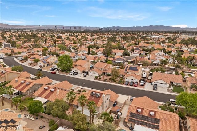 529 Ampere Lane, Las Vegas, NV 89145