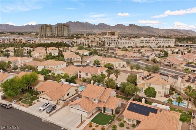 529 Ampere Lane, Las Vegas, NV 89145