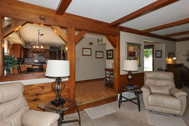 S14W31855 High Meadow LANE, Delafield, WI 53018