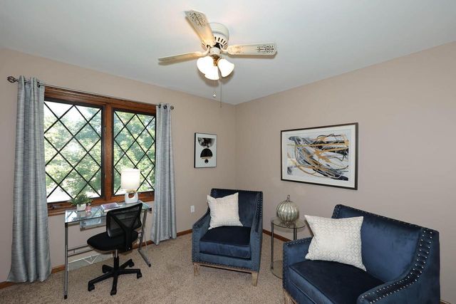 S14W31855 High Meadow LANE, Delafield, WI 53018