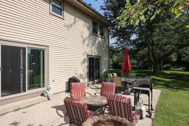 S14W31855 High Meadow LANE, Delafield, WI 53018