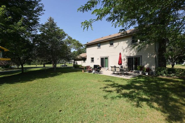 S14W31855 High Meadow LANE, Delafield, WI 53018