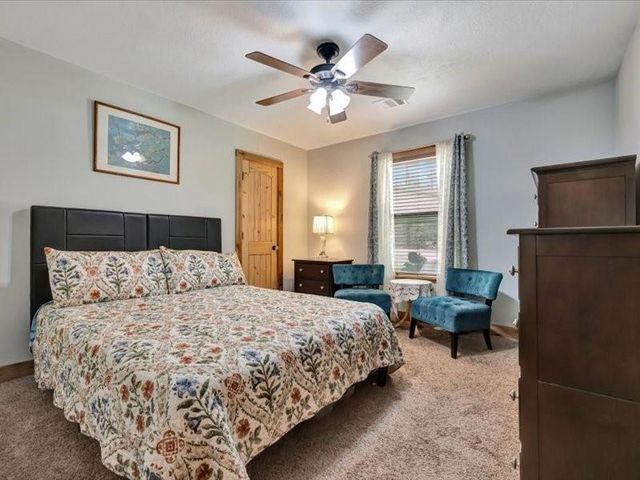 115 Lake Crest Drive, Etoile, TX 75944