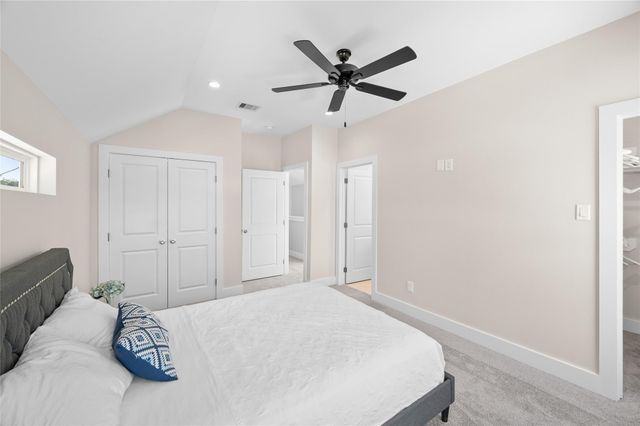 6831 Tuskegee Street, Houston, TX 77091