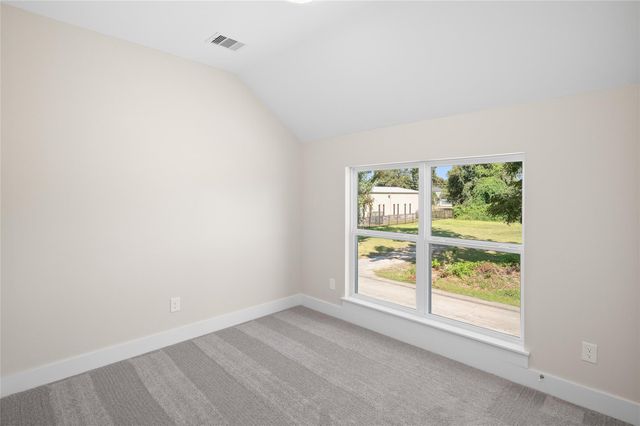 6831 Tuskegee Street, Houston, TX 77091