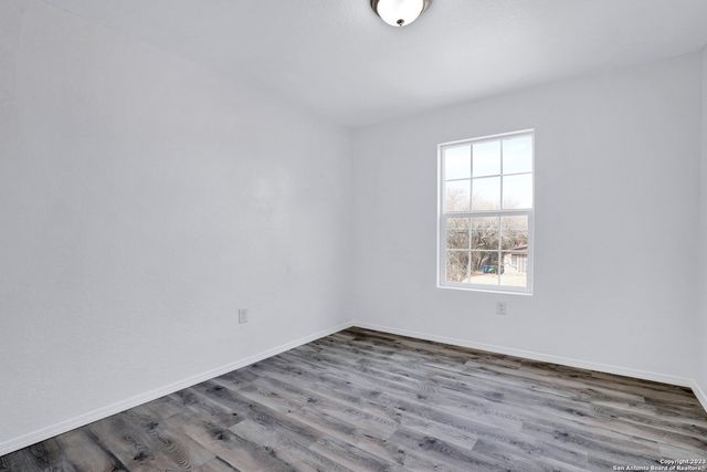 874 E Sunshine Dr Unit 102, San Antonio, TX 78228
