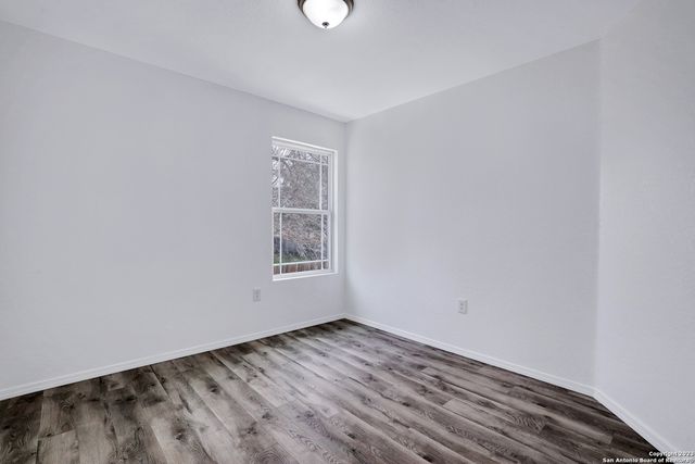 874 E Sunshine Dr Unit 102, San Antonio, TX 78228