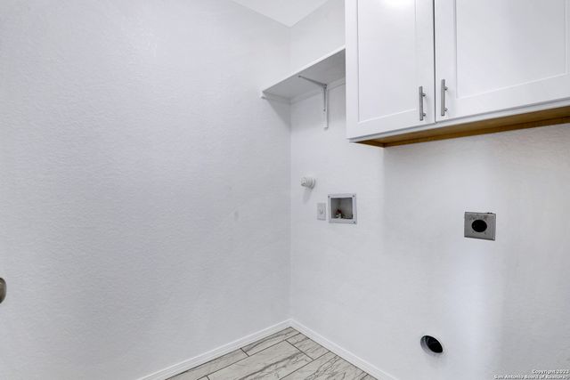 874 E Sunshine Dr Unit 102, San Antonio, TX 78228