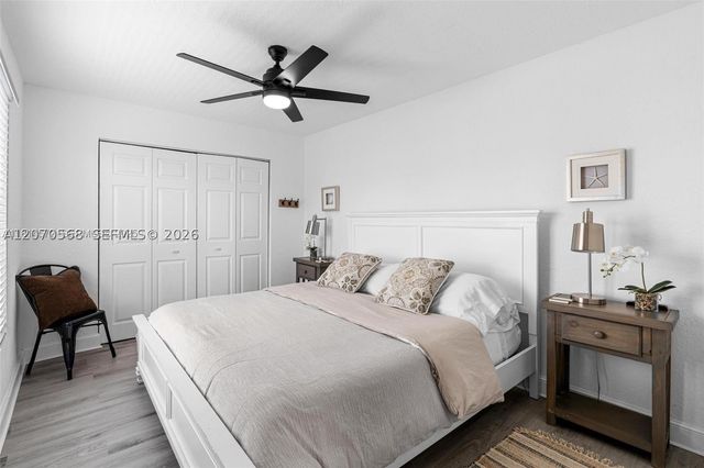 1370 NE 40th Dr, Oakland Park, FL 33334