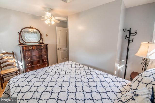 418 DOUBLEWOODS RD, Langhorne, PA 19047